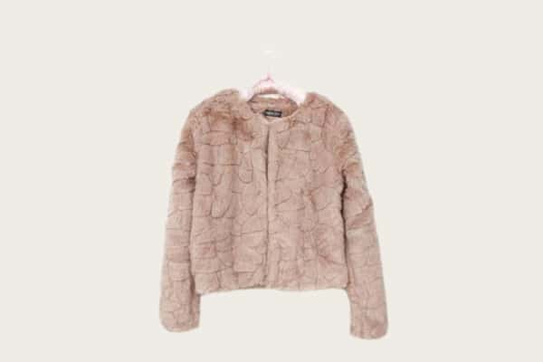 巴音郭楞轮台县上门回收品牌衣服价格